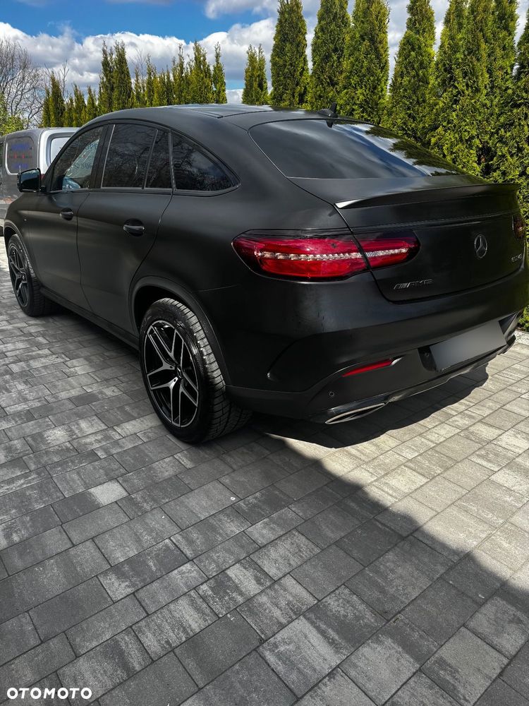 Mercedes-Benz GLE AMG Coupe 43 4-Matic - 3