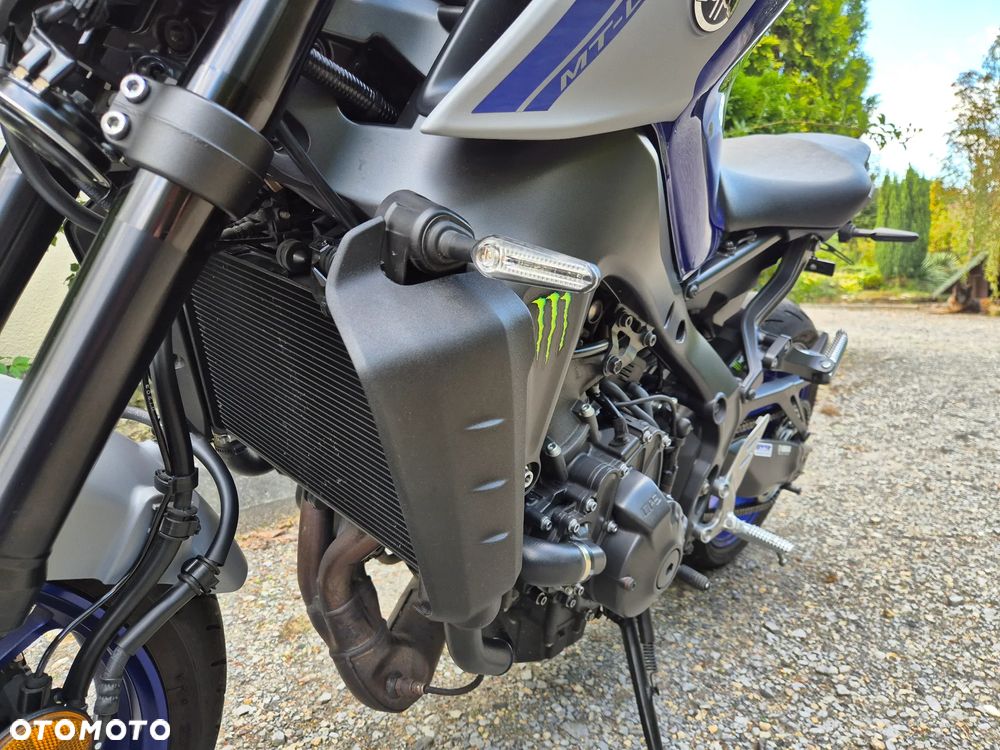 Yamaha MT - 19