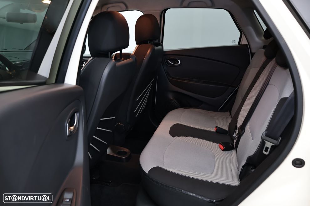 Renault Captur 0.9 TCE Exclusive - 24