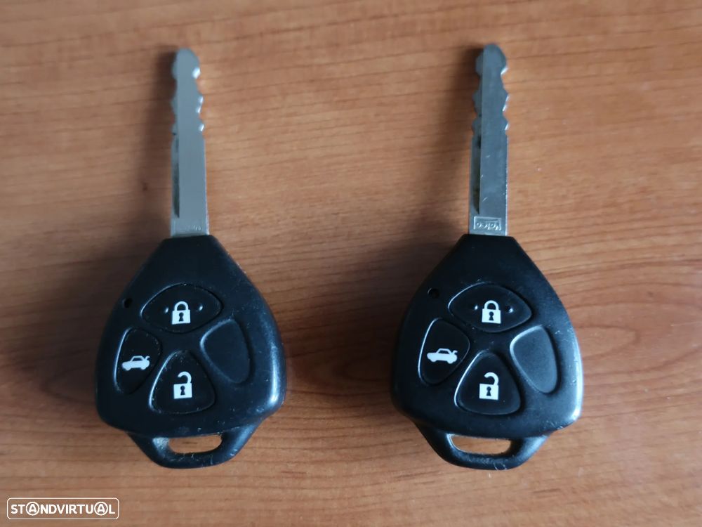 Toyota Avensis SW 2.0 D-4D Exclusive - 29