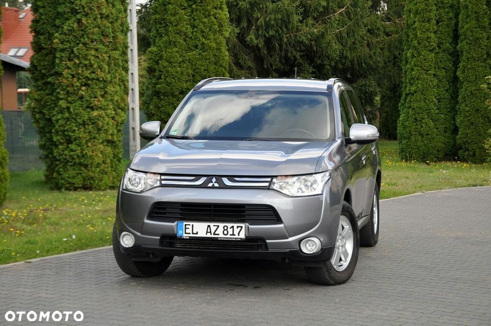 Mitsubishi Outlander - 8