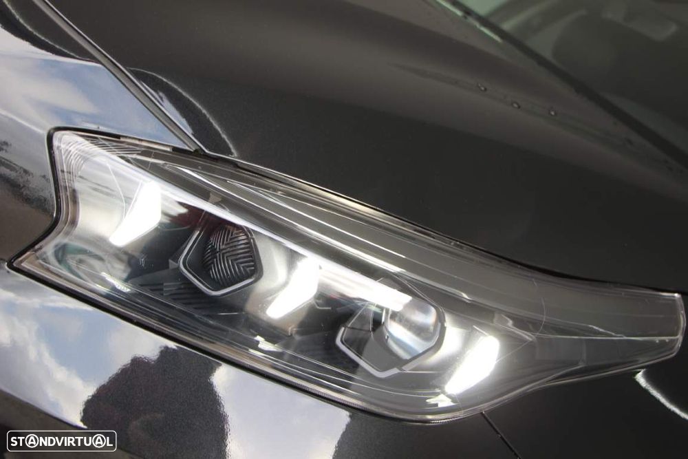 Kia XCeed 1.6 GDi PHEV Drive - 13