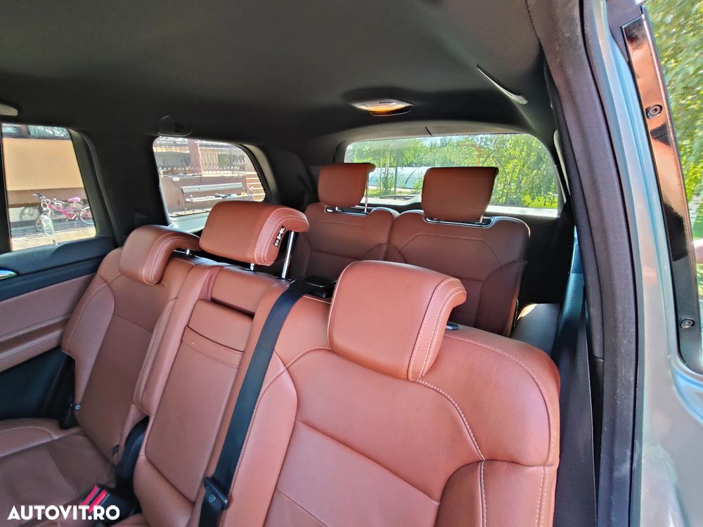 Mercedes-Benz GLS - 7