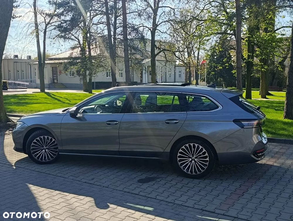 Volkswagen Passat Variant 1.5 TSI ACT mHEV Elegance DSG - 15