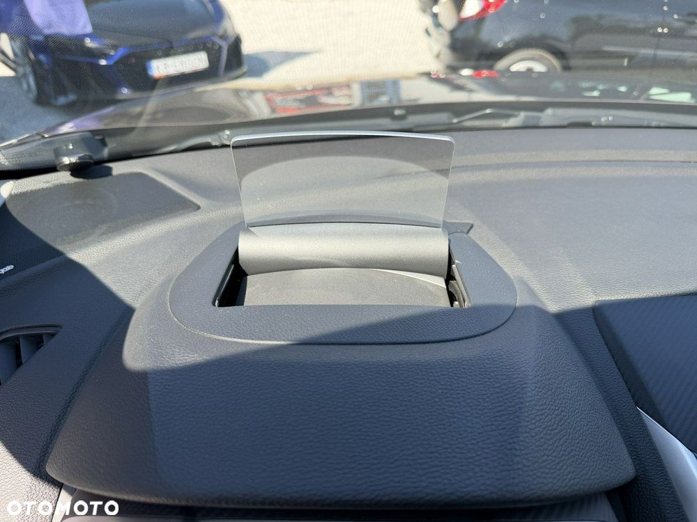 Mitsubishi Eclipse Cross - 24