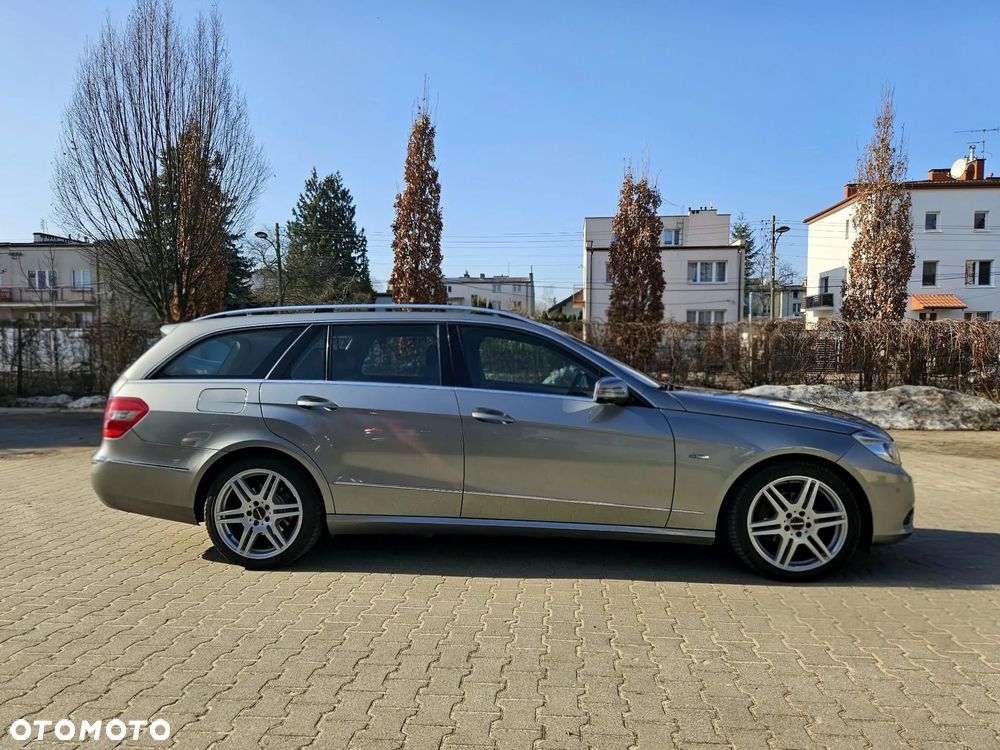 Mercedes-Benz Klasa E - 8