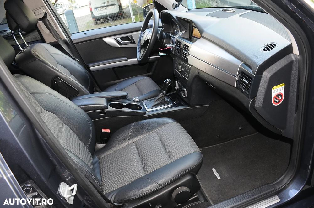 Mercedes-Benz GLK 220 CDI DPF 4Matic BlueEFFICIENCY 7G-TRONIC SPORT EDITION - 7