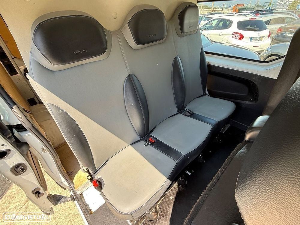 Renault Trafic 1.6 dCi L2H1 1.2T - 18