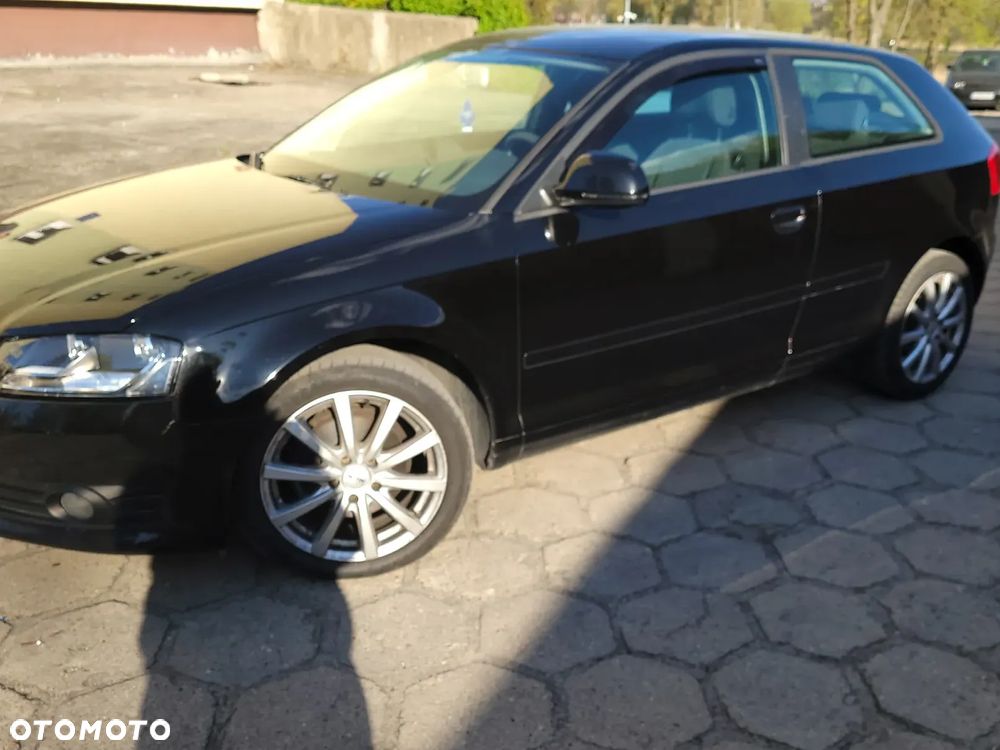 Audi A3 3-drzwiowe 2.0 TDI Ambiente - 12
