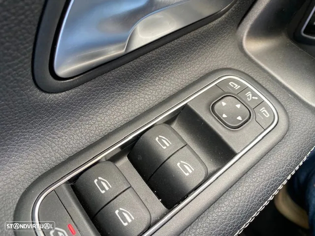Mercedes-Benz A 250 e - 15