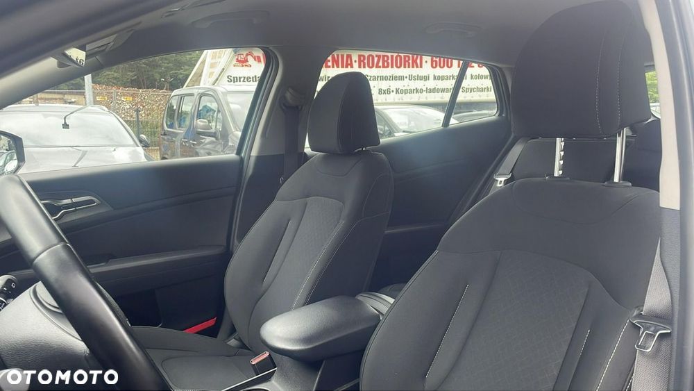Kia Sportage - 11