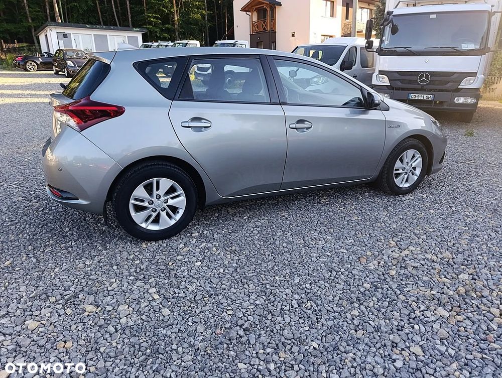 Toyota Auris Hybrid 135 Comfort - 6