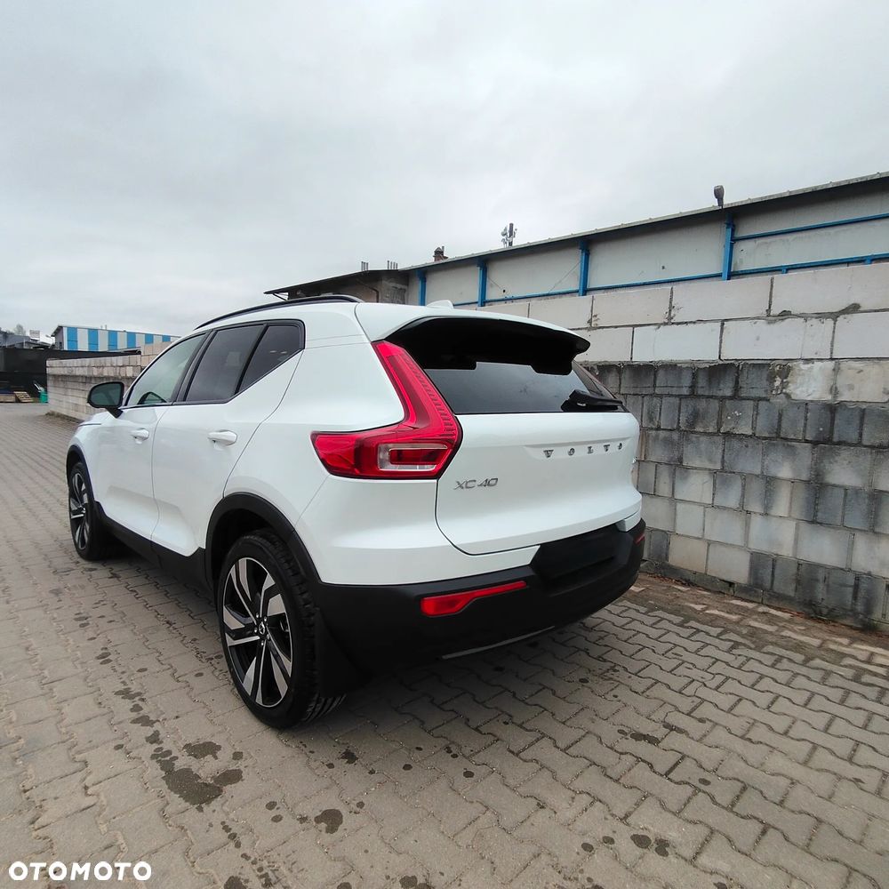 Volvo XC 40 T5 AWD R-Design - 9