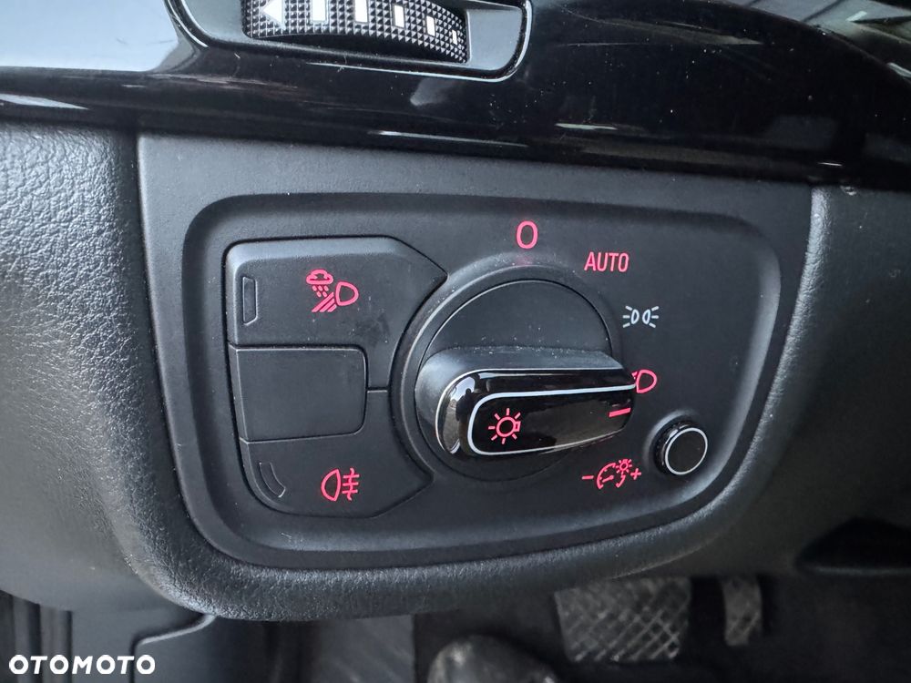 Audi A8 3.0 TDI DPF quattro tiptronic - 13