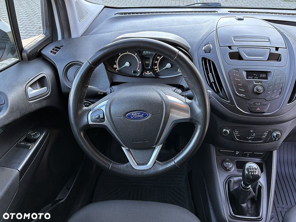 Ford transit-courier - 8