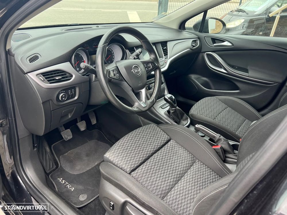 Opel Astra 1.6 CDTI Cosmo S/S J18 - 10