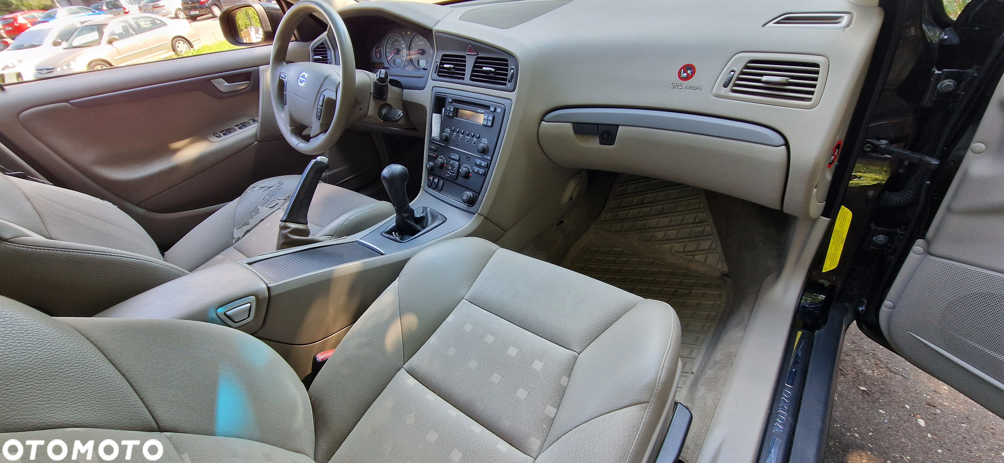 Volvo V70 2.4 Comfort - 6