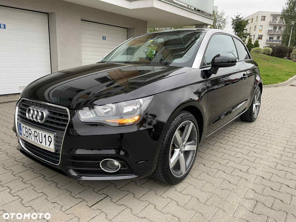 Audi A1 3-drzwiowe 1.4 TFSI cylinder on demand S line Sportpaket - 2