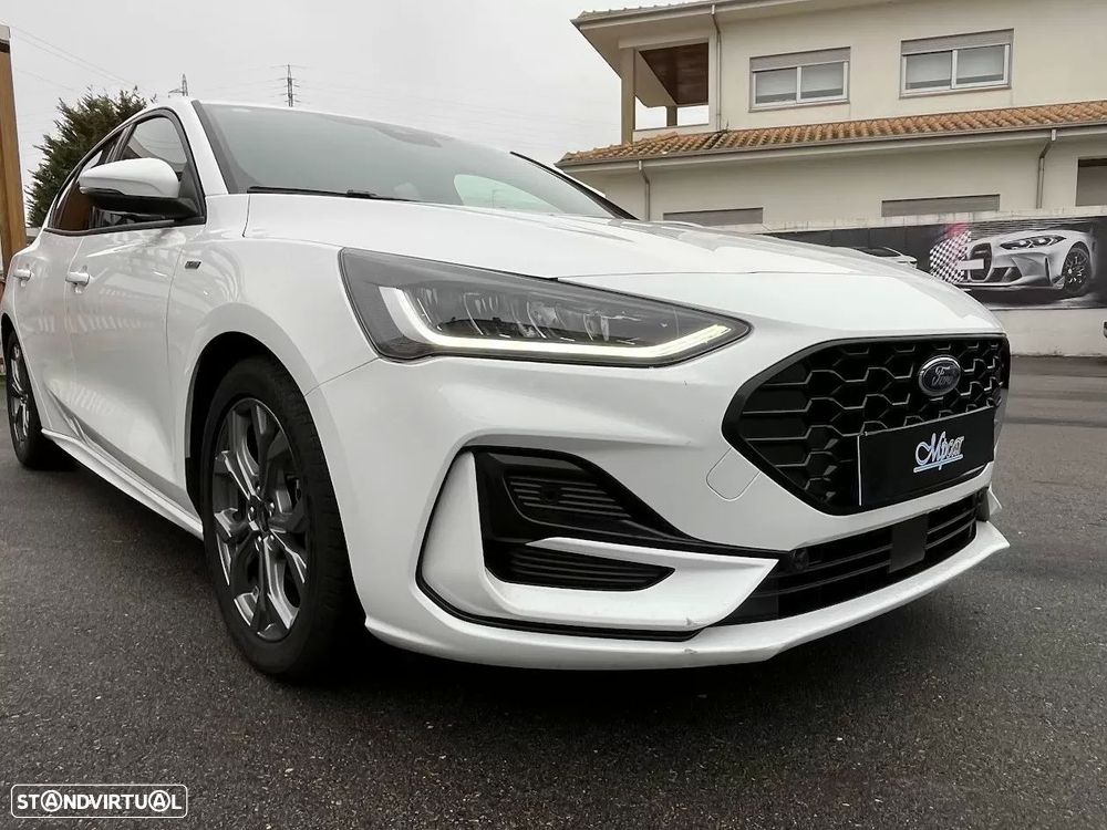 Ford Focus 1.0 EcoBoost MHEV ST-Line X Aut. - 46