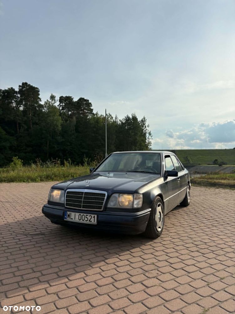 Mercedes-Benz W124 (1984-1993) - 1