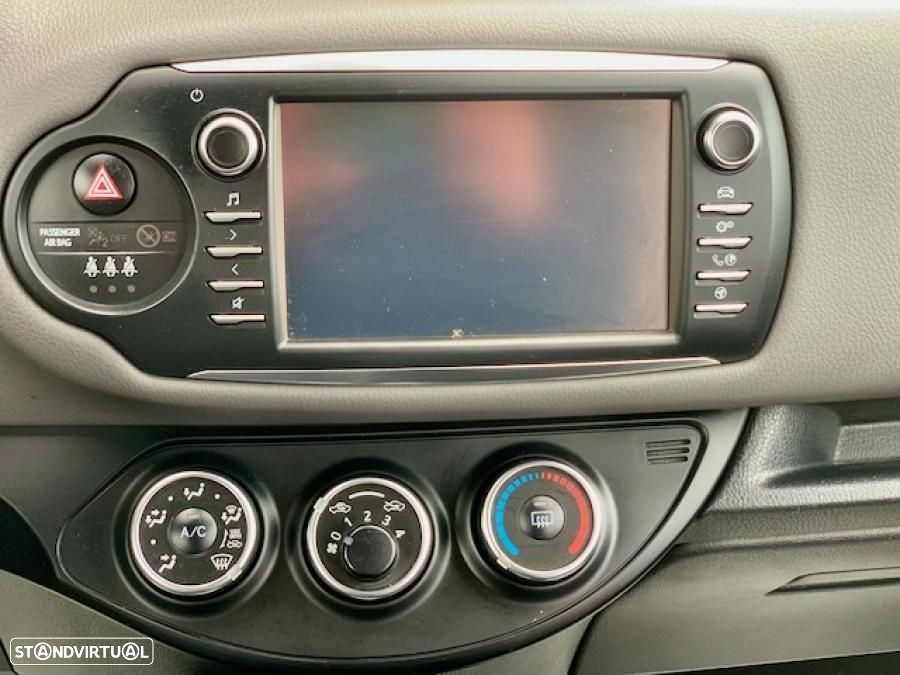 Toyota Yaris 1.4 D-4D Comfort+P.Style - 15