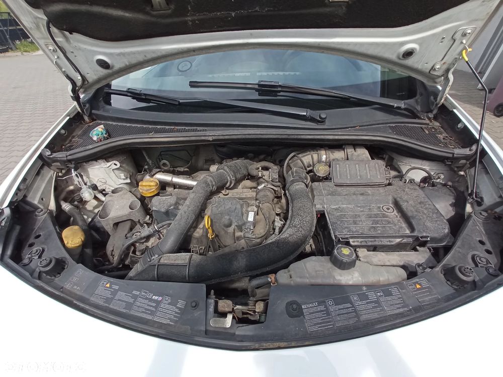 Renault Clio - 8