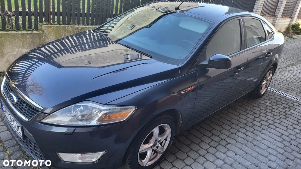 Ford Mondeo 2.0 Trend - 27