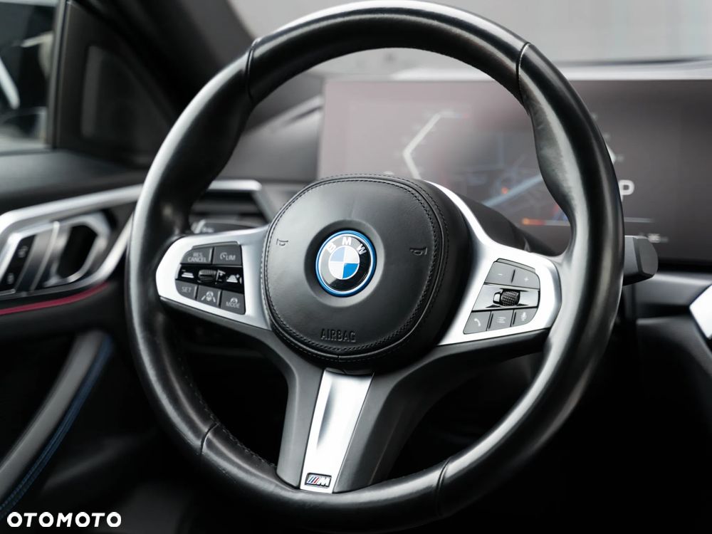 BMW i4 80.7kWh eDrive 40 M Sport - 26