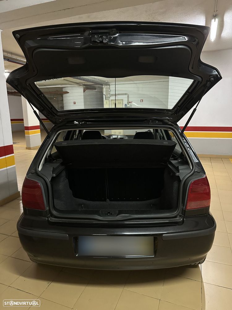 VW Polo 1.0 Confortline - 10