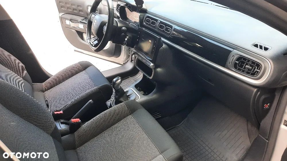 Citroën C3 1.2 PureTech Live - 17