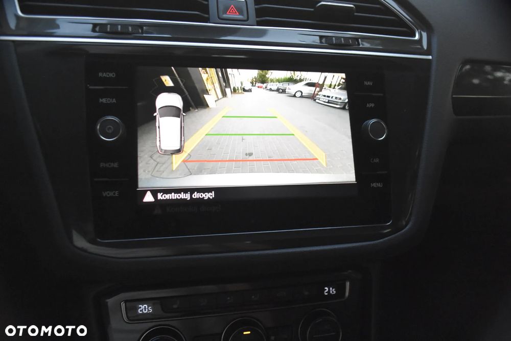 Volkswagen Tiguan 2.0 TDI SCR DSG R-Line - 10