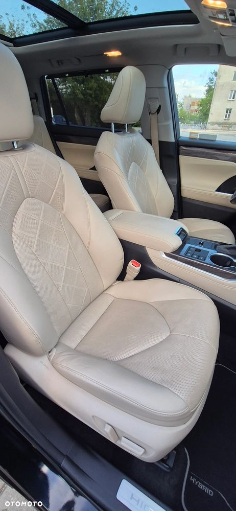 Toyota Highlander 2.5 Hybrid Executive - 20
