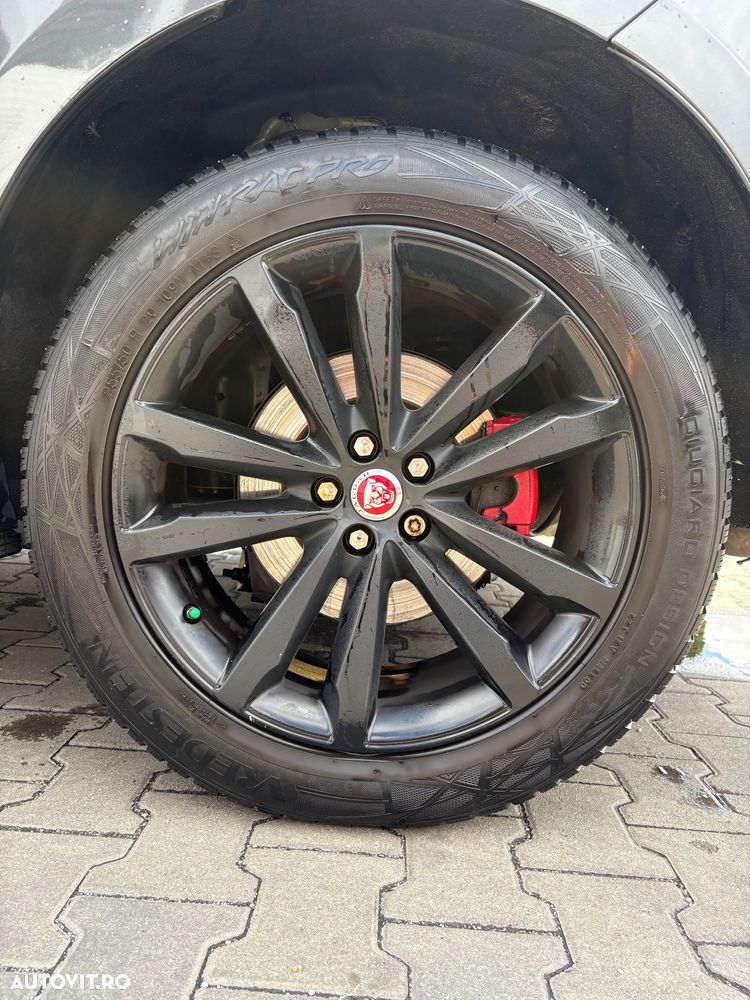 Jaguar F-Pace 30d AWD S - 17
