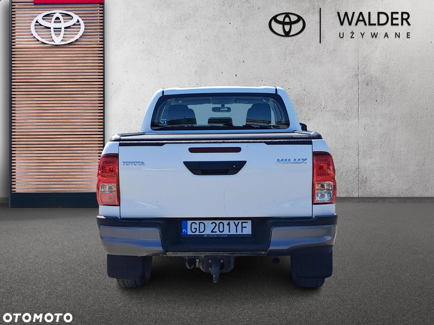 Toyota Hilux 2.4 D-4D Double Cab DLX 4x4 - 8