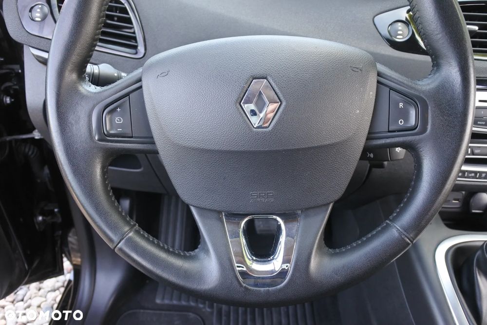 Renault Scenic 1.2 TCE Energy Bose - 21