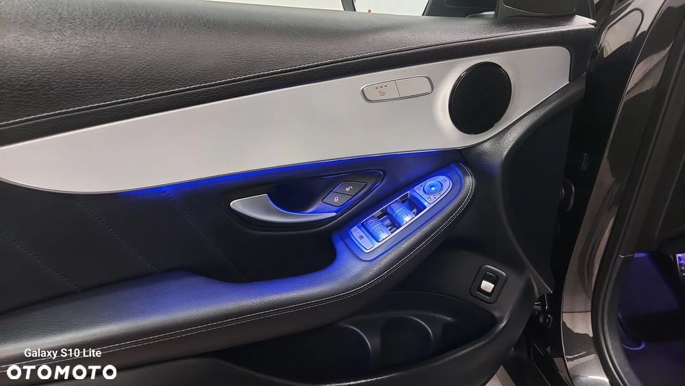 Mercedes-Benz GLC 300 de 4Matic 9G-TRONIC AMG Line - 12