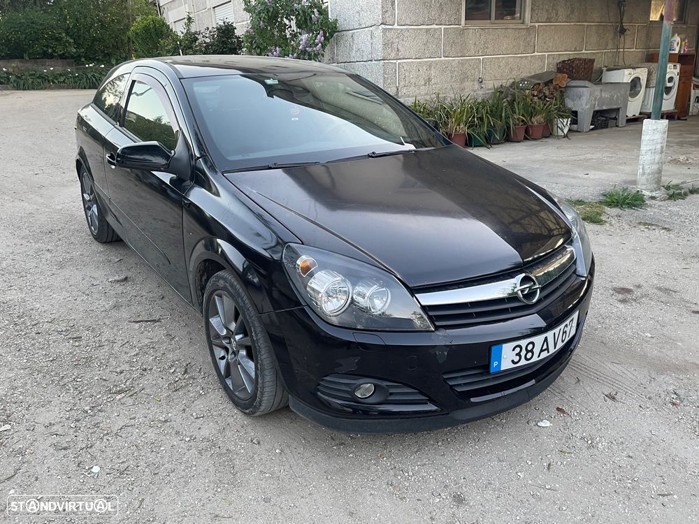 Opel Astra GTC 1.9 CDTI - 1