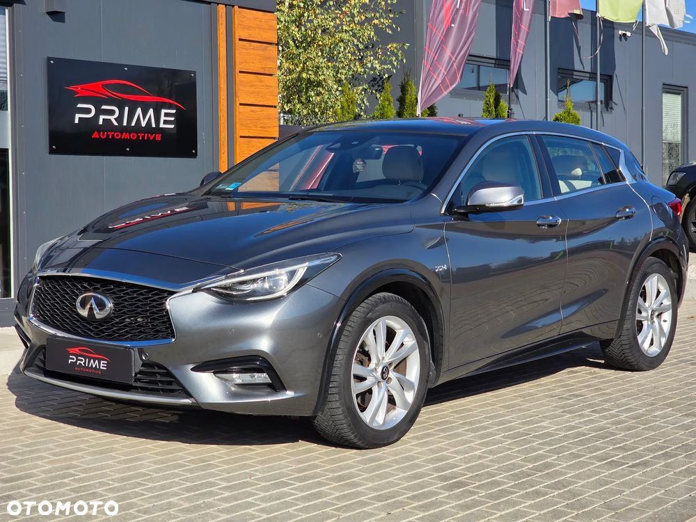 Infiniti Q30 2.2d Premium Tech 7DCT - 11