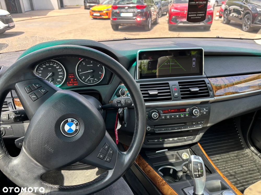 BMW X5 3.0d - 10