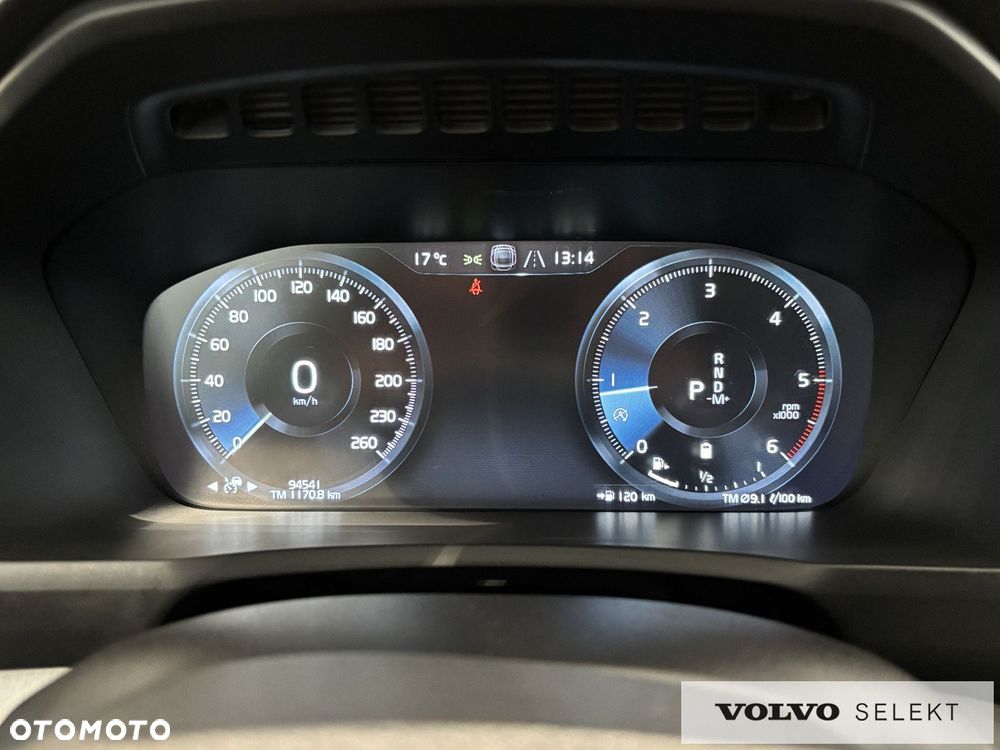 Volvo XC 90 - 12
