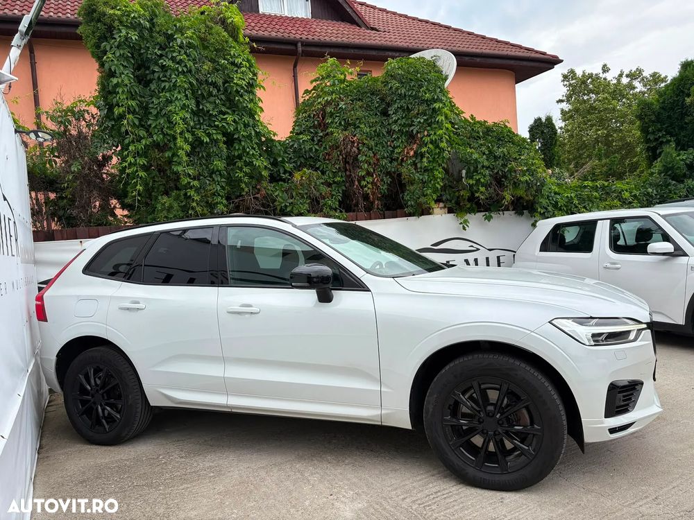 Volvo XC 60 Recharge T8 Twin Engine eAWD R-Design - 8