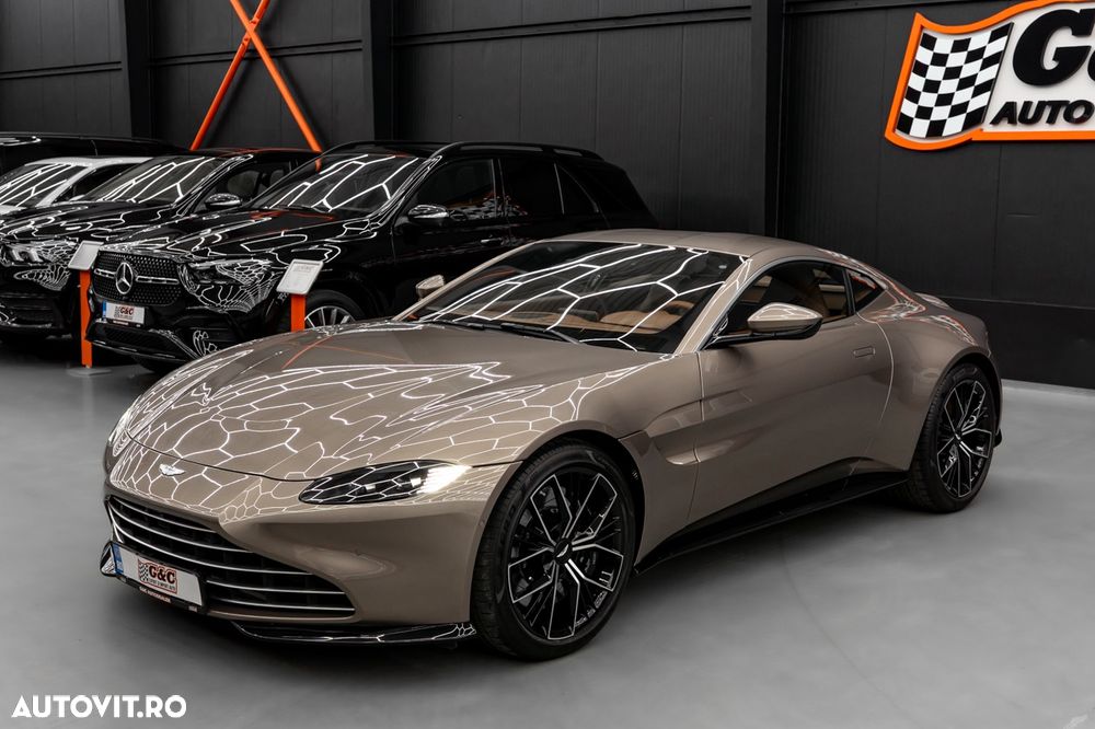 Aston Martin V8 Vantage Standard - 24