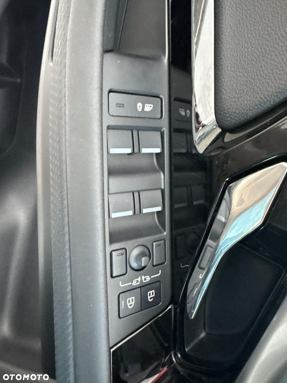 Land Rover Range Rover Evoque - 13
