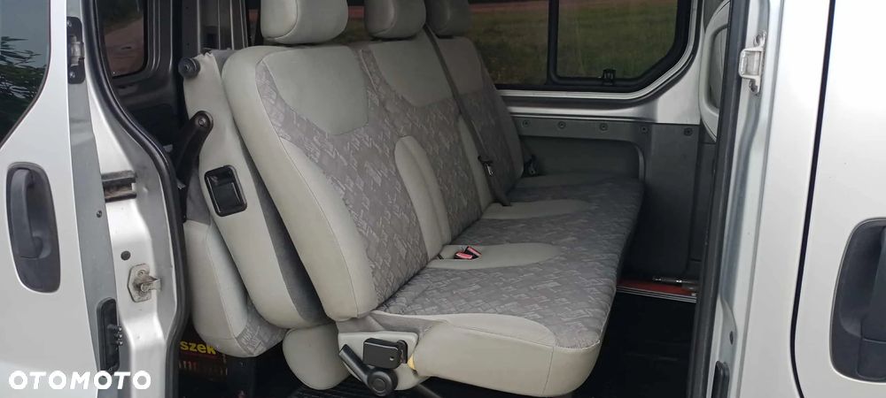 Opel Vivaro - 7