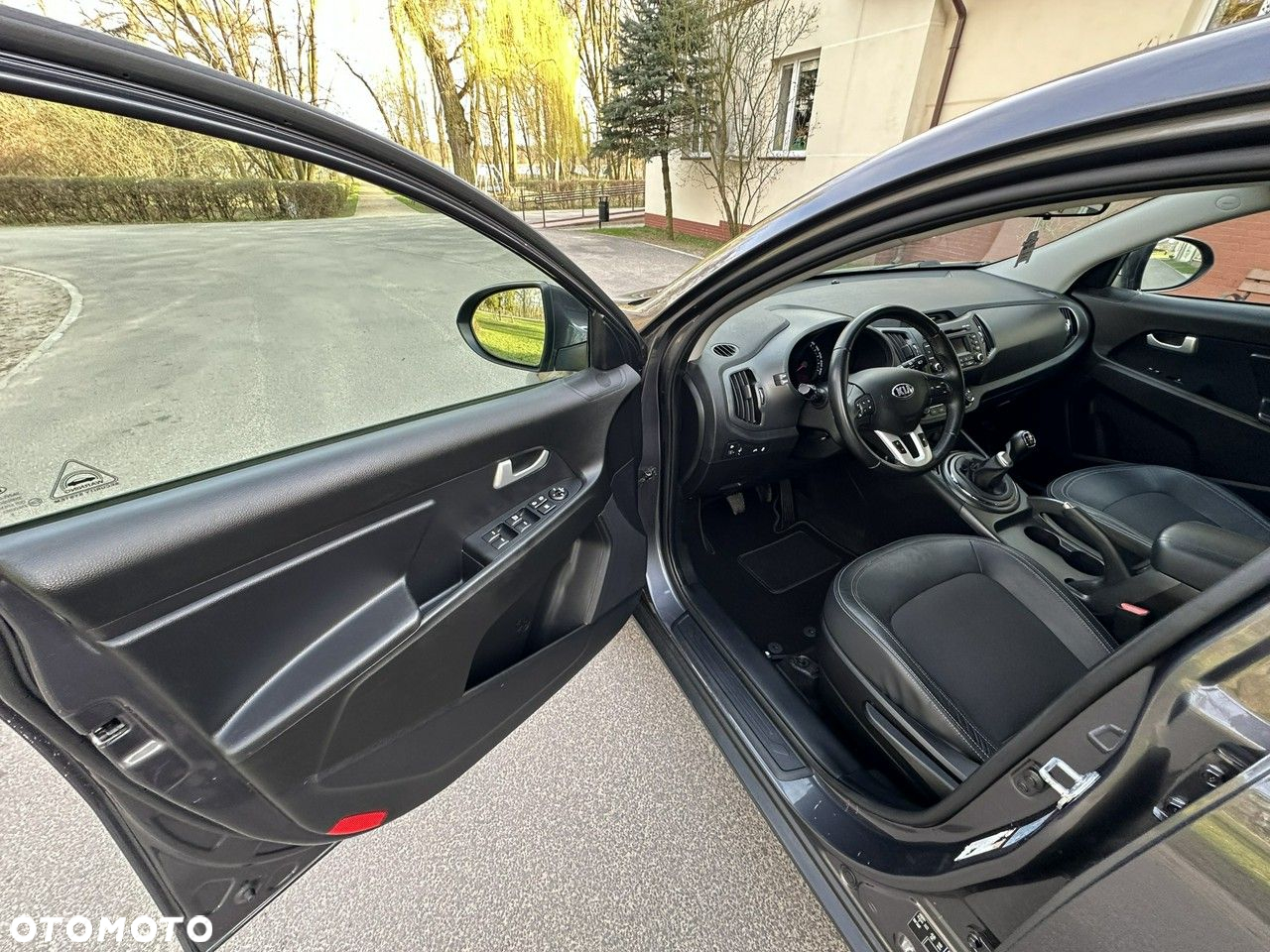 Kia Sportage - 16