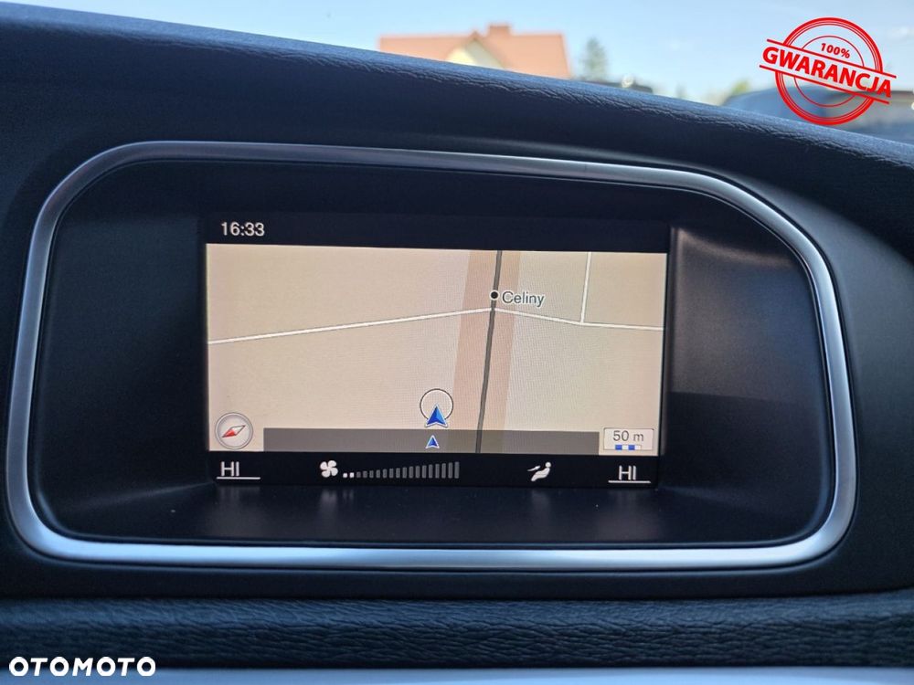 Volvo V40 - 22