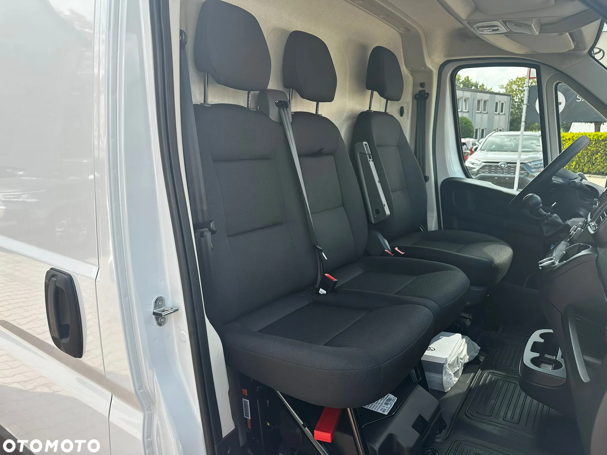 Toyota Proace Max L2H2 - 12
