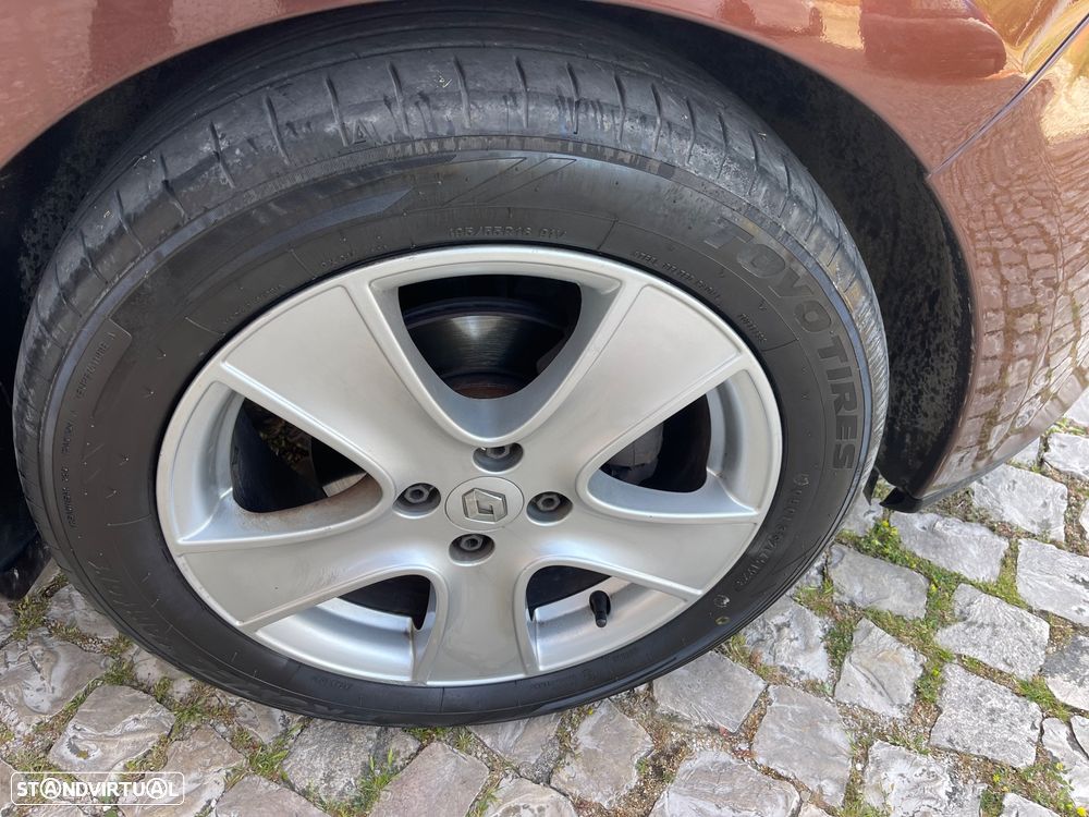 Renault Clio Sport Tourer 1.5 dCi Confort 82g - 11