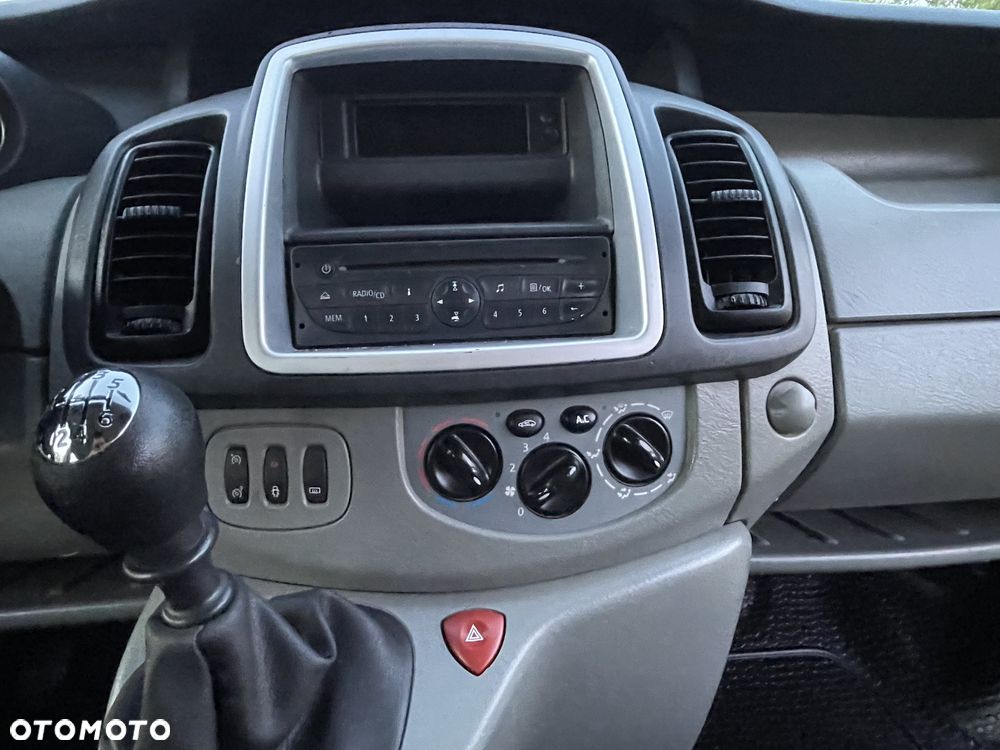 Opel Vivaro - 36