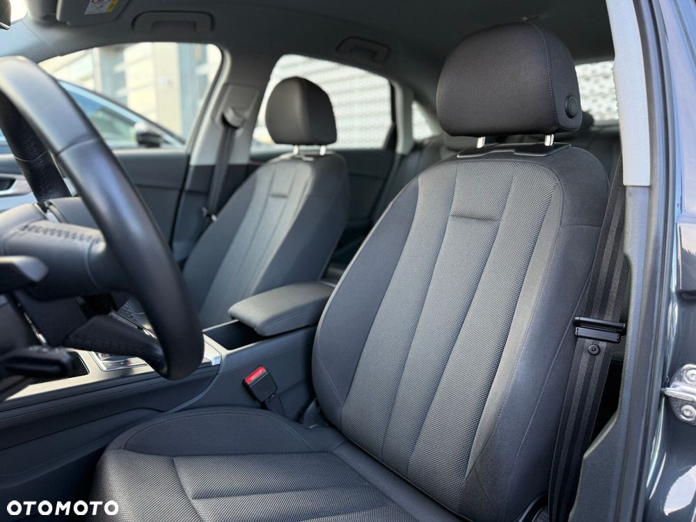 Audi A4 Limousine - 19